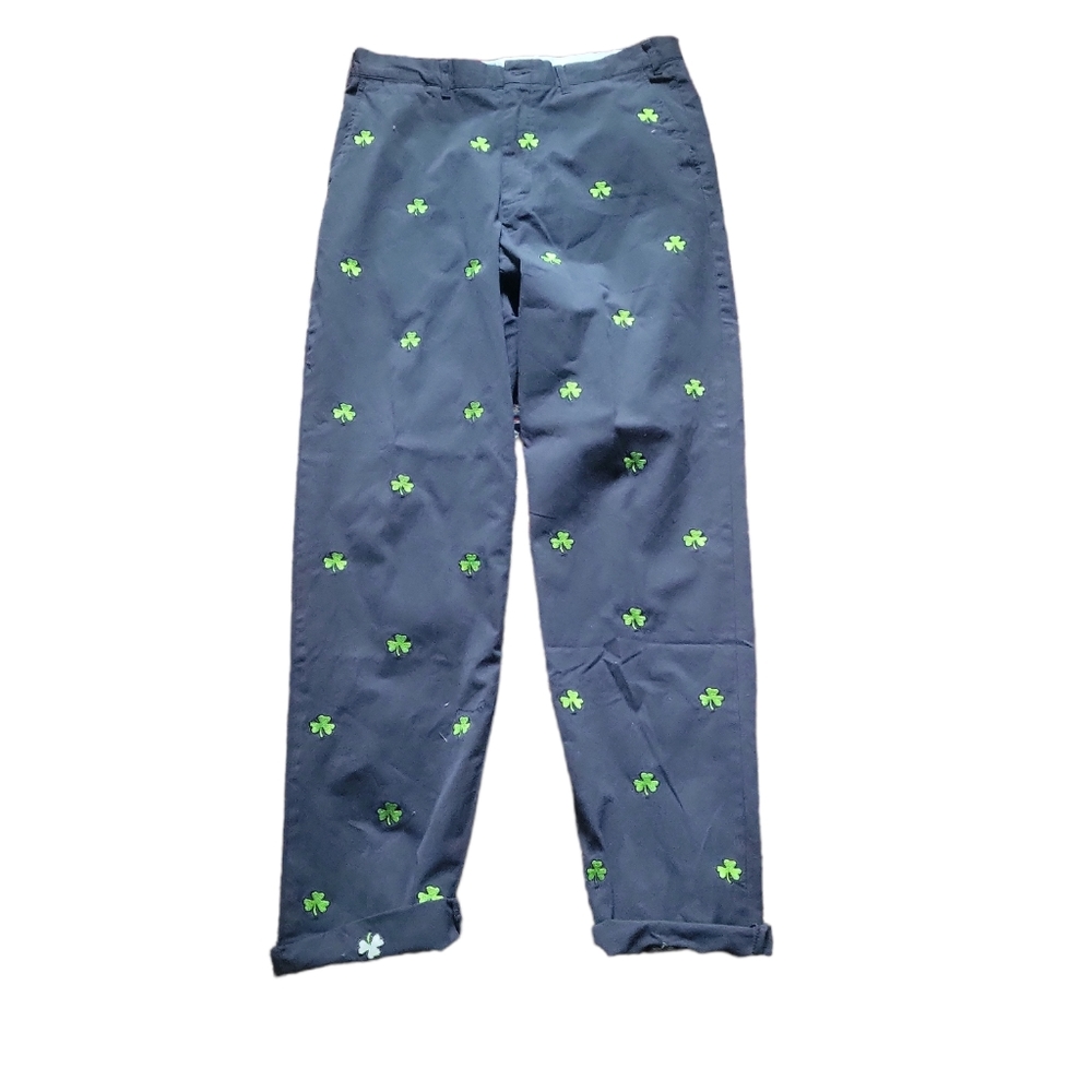 Castaway Nantucket Mens Pants Embroidered with Clover